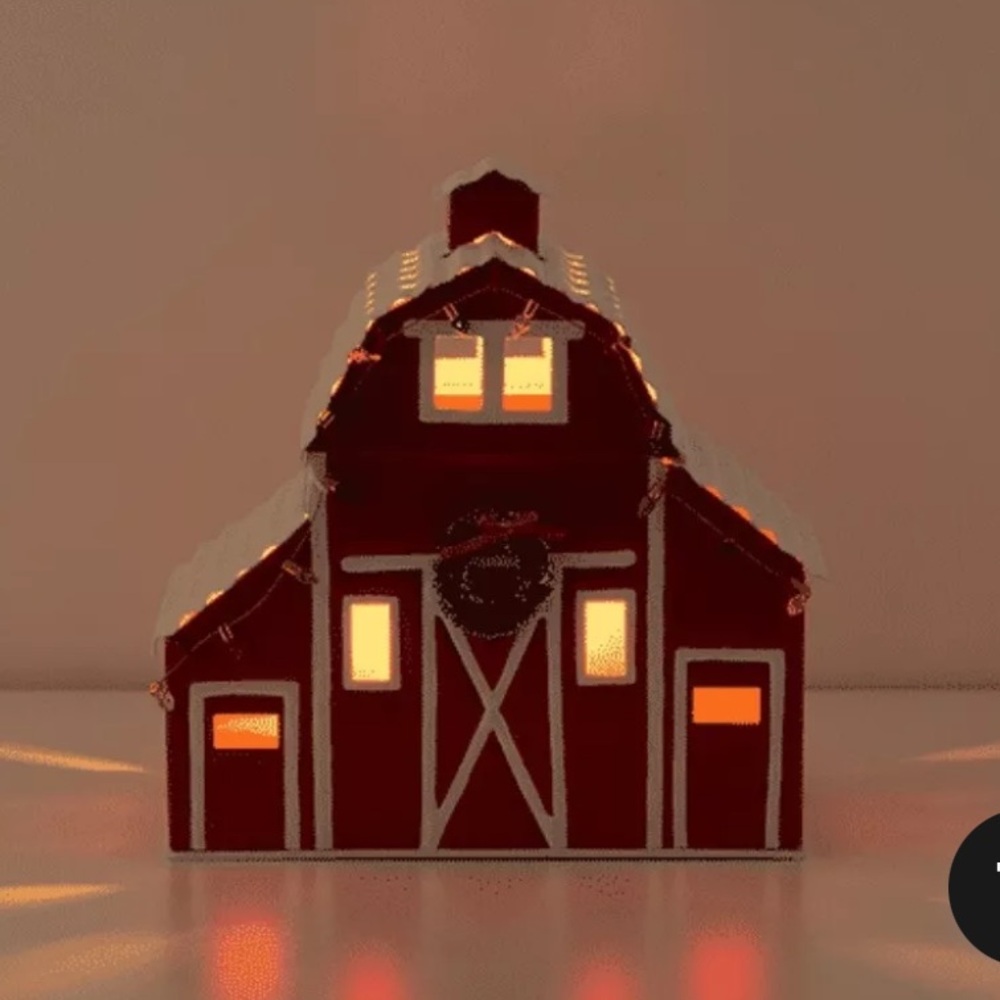 Retired Scentsy Christmas Barn 🎄